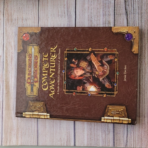 Dungeons & Dragons Complete Adventurer: A Guide to Skillful Characters - Picture 1 of 7